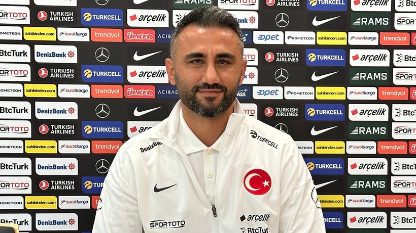 Eyüpspor'un yeni teknik direktörü Selçuk Şahin oldu