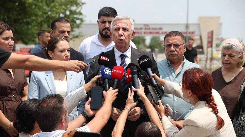 Mansur Yavaş, Muhittin Böcek'i cezaevinde ziyaret etti