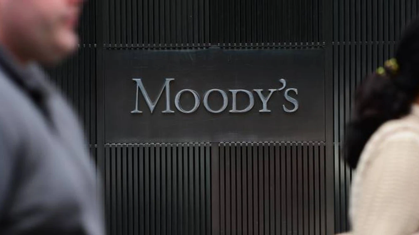 Moody’s Arjantin’in kredi notunu iki kademe yükseltti