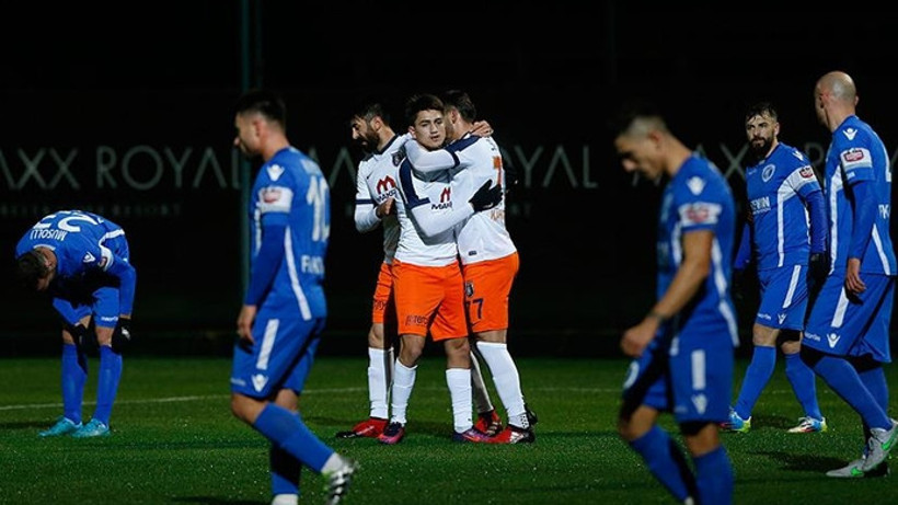 Medipol Başakşehir'den Kukesi'ye 3 gol