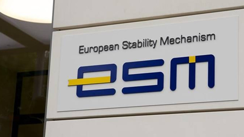 Euro Bölgesi maliye bakanlarından ESM'ye destek