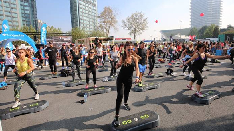 5 bin sporsever İstanbul’un spor festivali Sweatfest’de buluştu