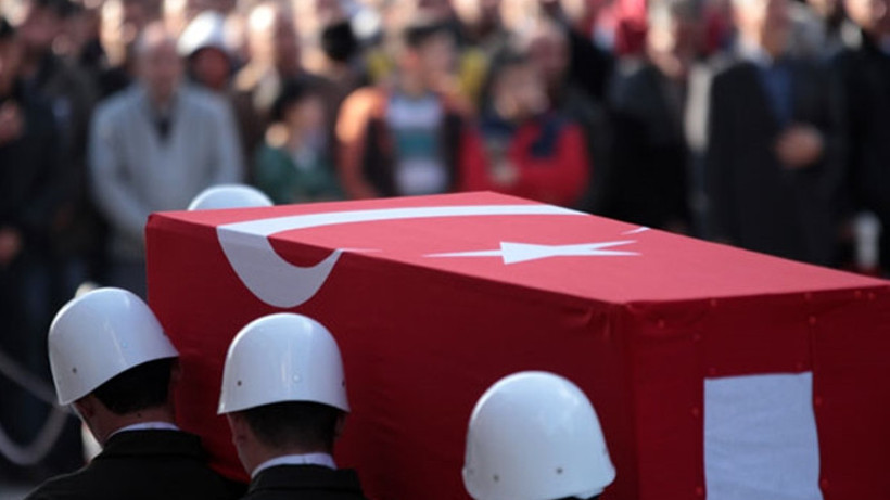 Diyarbakır'da yaralanan uzman onbaşı şehit düştü