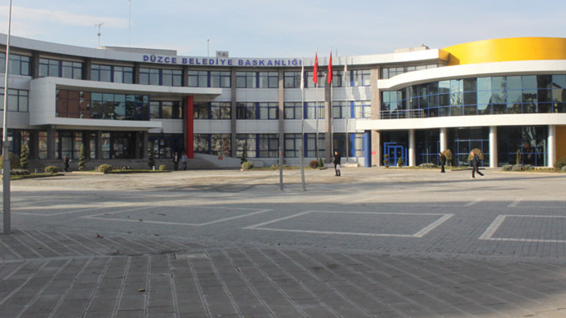 AK Parti'nin Düzce Belediye Başkan adayı Dursun Ay oldu