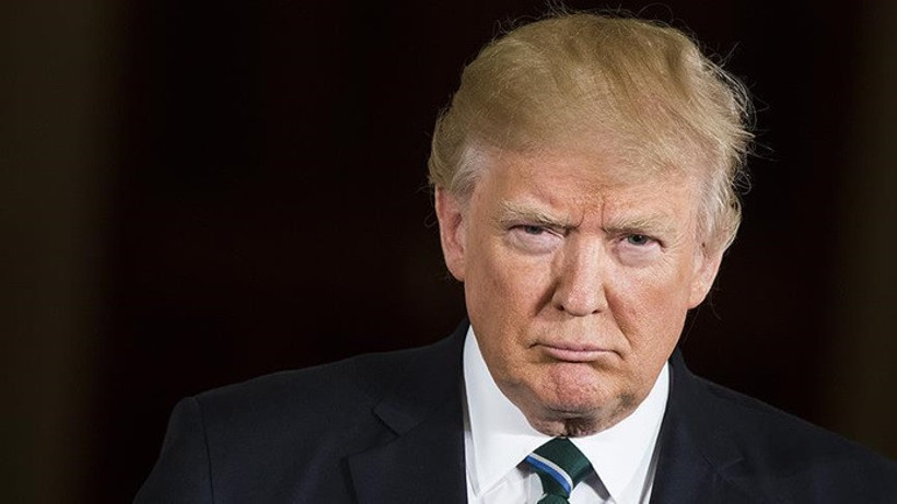 Trump: Neden Amazon'u zengin edelim?
