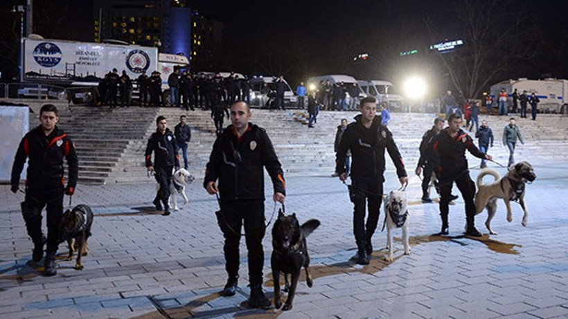 Kangallar ilk kez yılbaşı devriyesinde