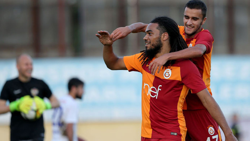 Galatasaray'dan transferde kadrosuna 10 yabancı oyuncu kattı