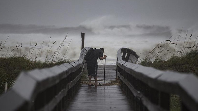 Irma'dan etkilenen Fransız adaları doğal afet bölgesi ilan edildi