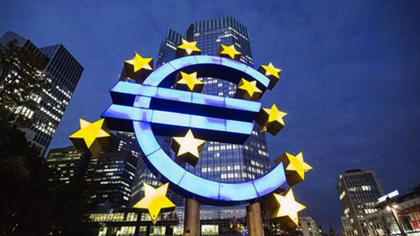 Euro Grubu'ndan İtalya'ya bütçe uyarısı