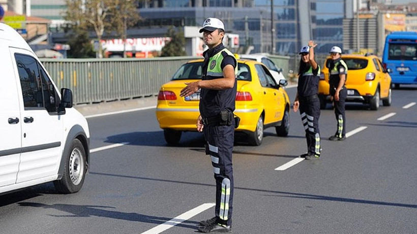 İstanbul'da bazı yollar trafiğe kapalı
