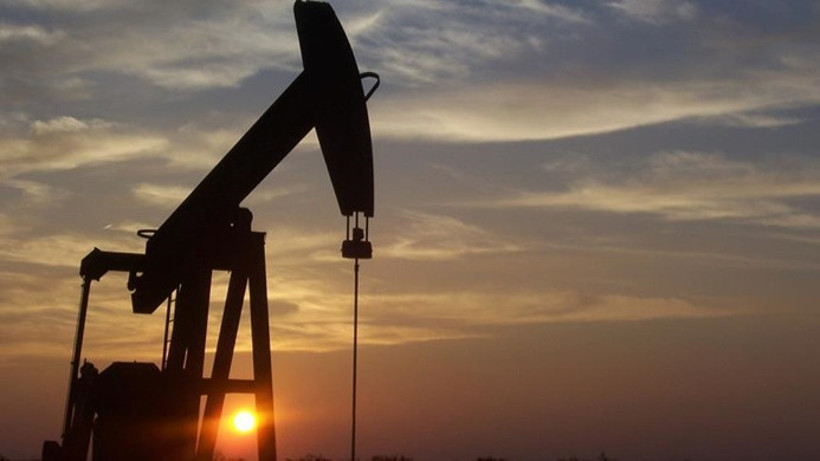 Petrol fiyatları 77 doların üzerinde