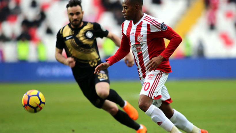 Sivasspor evinde galip