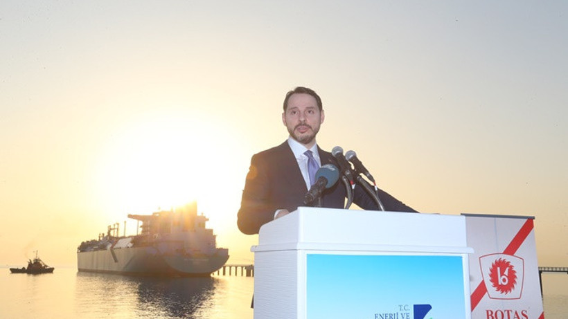 Albayrak, FSRU terminalinin açılışını yaptı