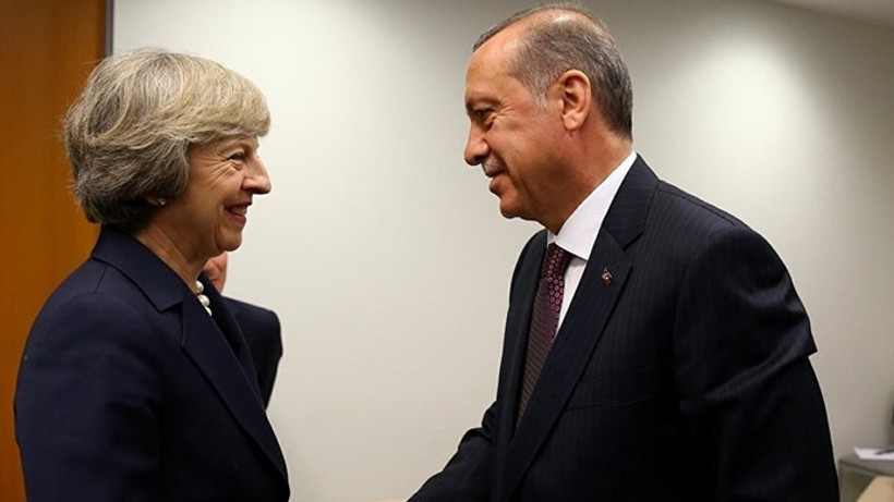 Erdoğan, İngiltere Başbakanı May ile görüştü