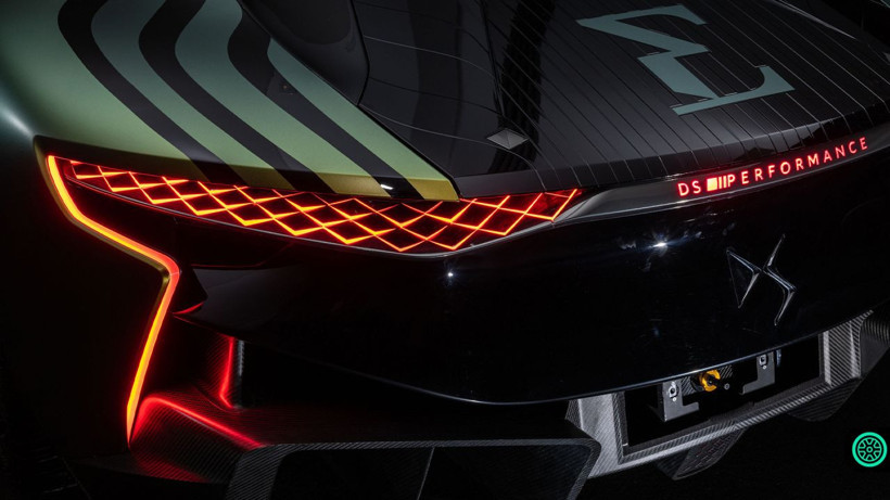 DS E-Tense Performance yılın konsepti seçildi! 5 dakikada şarj edilebiliyor - Resim: 12