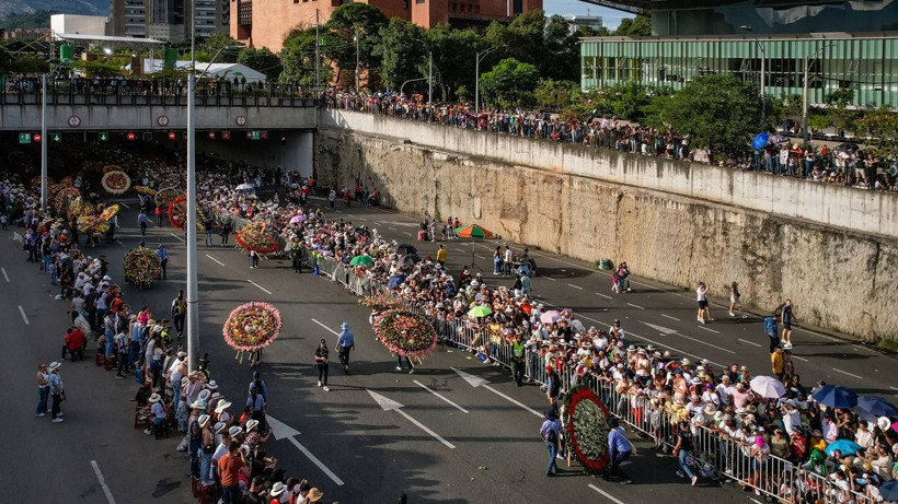 Kolombiya'da 'çiçek gibi' festival! - Resim: 9