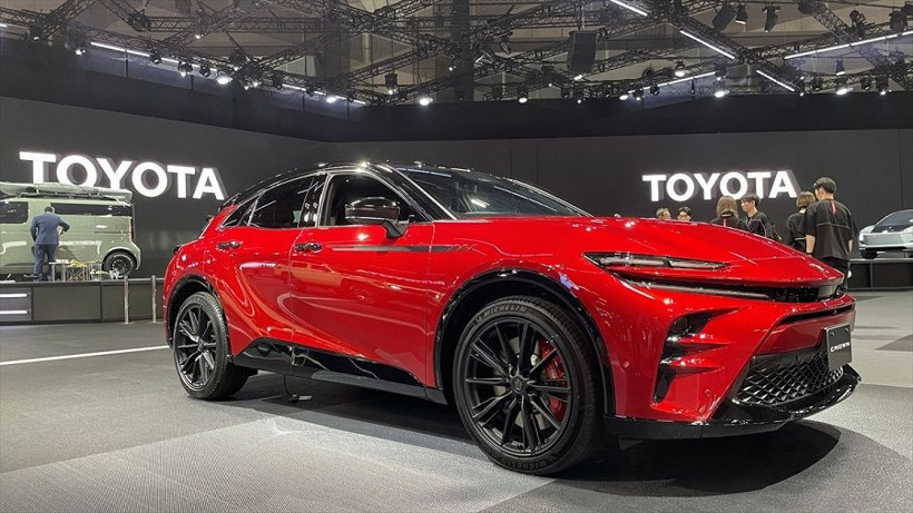 Yeni nesil araçlar, uçan arabalar ve robotlar görücüye çıktı - Resim: 3