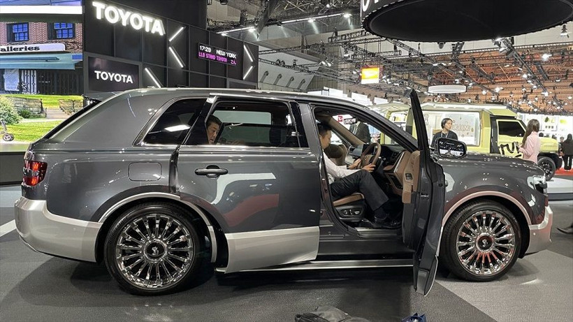 Yeni nesil araçlar, uçan arabalar ve robotlar görücüye çıktı - Resim: 10