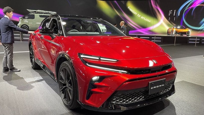 Yeni nesil araçlar, uçan arabalar ve robotlar görücüye çıktı - Resim: 11