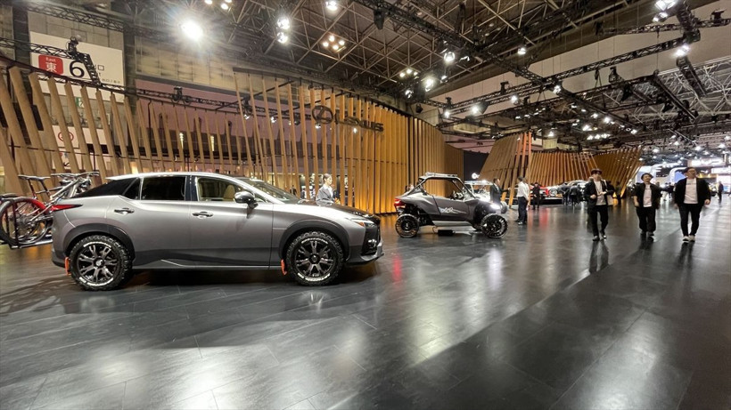 Yeni nesil araçlar, uçan arabalar ve robotlar görücüye çıktı - Resim: 24