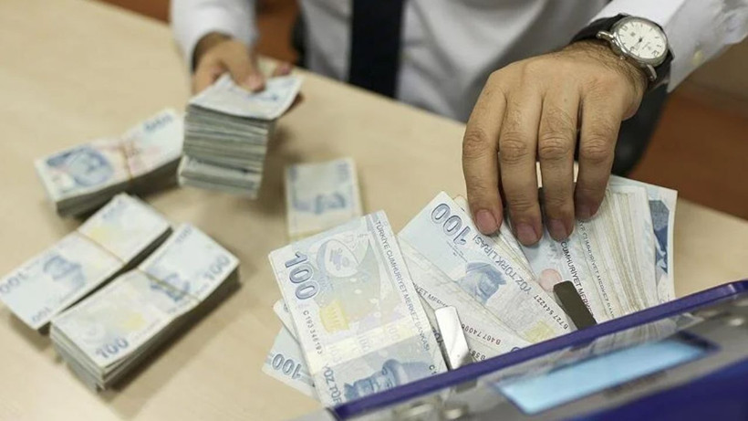 Taşıt kredisinde banka banka faiz oranları: 400 bin TL'nin faizi, aylık taksiti ve geri ödeme planı - Resim: 3