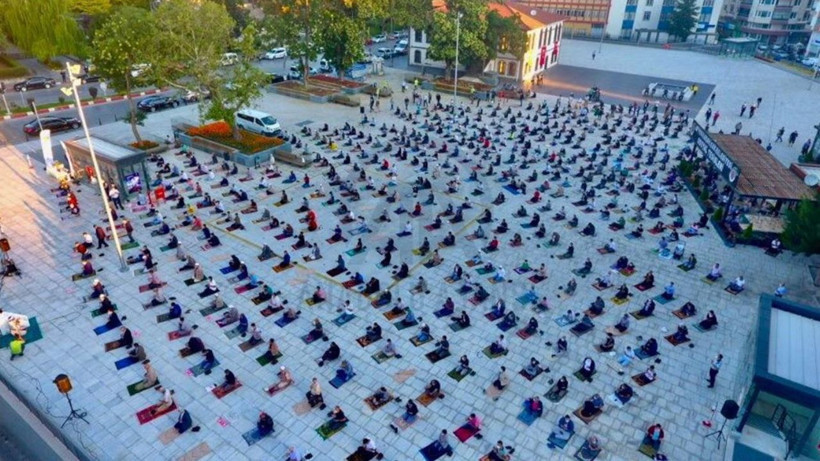 Diyanet bayram namazı saatlerini açıkladı! İstanbul, Ankara, İzmir: 81 ilde bayram namazı kaçta? - Resim: 15