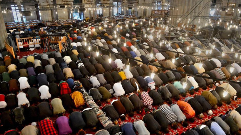 Diyanet bayram namazı saatlerini açıkladı! İstanbul, Ankara, İzmir: 81 ilde bayram namazı kaçta? - Resim: 2