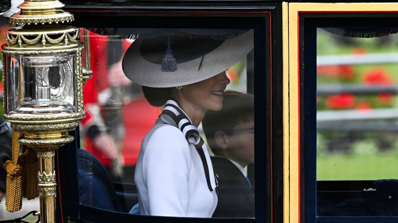 Kayıp prenses Kate Middleton aylar sonra ortaya çıktı - Resim: 4