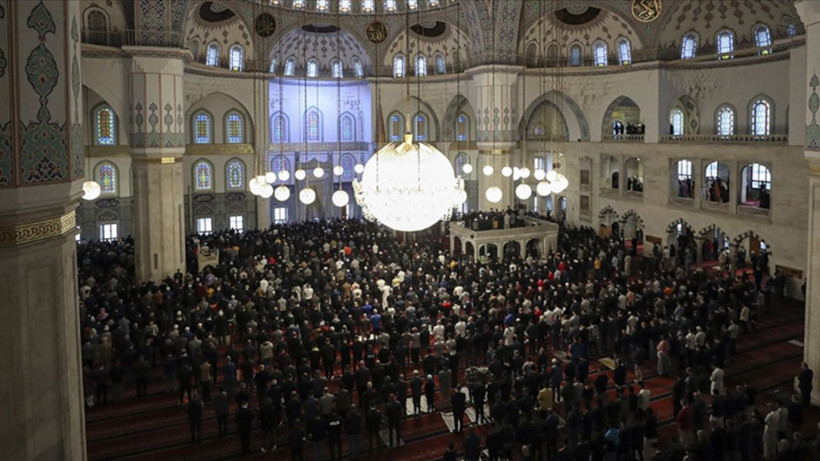 Diyanet bayram namazı saatlerini açıkladı! İstanbul, Ankara, İzmir: 81 ilde bayram namazı kaçta? - Resim: 12