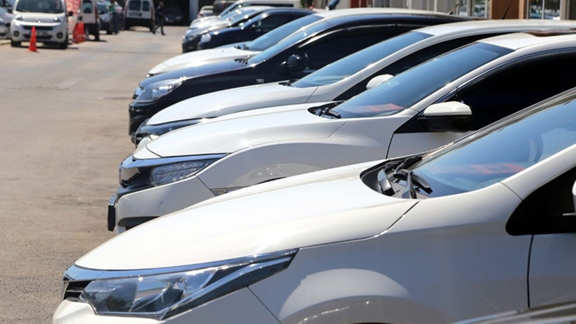 sahibinden.com: İkinci el otomobil piyasasında talep artarken fiyatlar düşmeye devam ediyor - Resim: 2