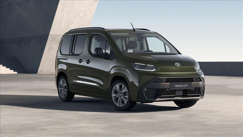 2025'e yeni arabayla girmek isteyenlere özel kampanya! Toyota'nın hangi 6 modeli indirim kapsamında? - Resim: 1