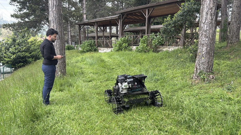Yüksek mühendisin buluşu: Uzaktan kumandalı tırpan makinesi geliştirildi - Resim: 6