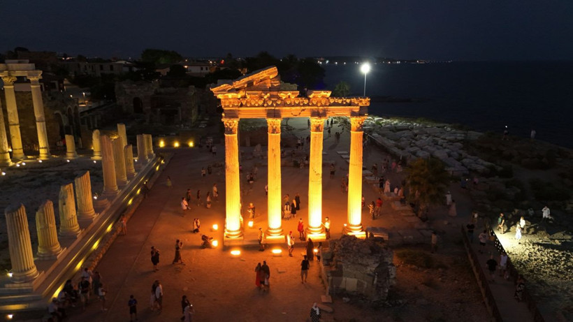 Side Antik Kenti artık geceleri de ışıl ışıl - Resim: 3