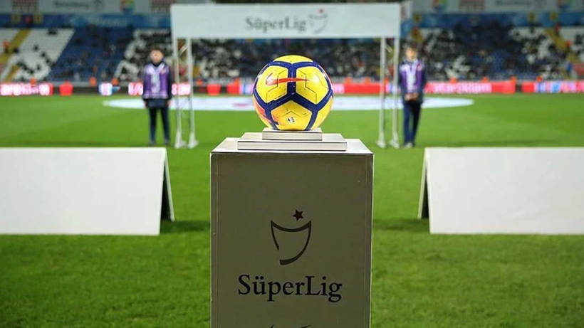 Galatasaray Osimhen ile listeyi alt üst etti! İşte Süper Lig tarihinin en pahalı transferleri - Resim: 3