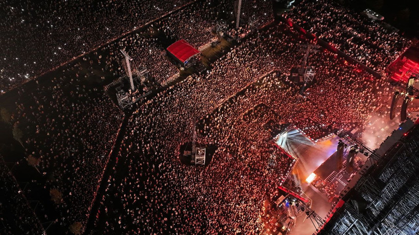 Jennifer Lopez 6 yıl aranın ardından İstanbul'da sahne aldı - Resim: 3