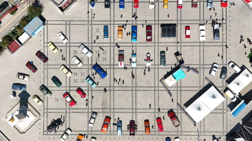 Bu fuarın en genci 35 yaşında! Klasik otomobiller görücüye çıktı - Resim: 6