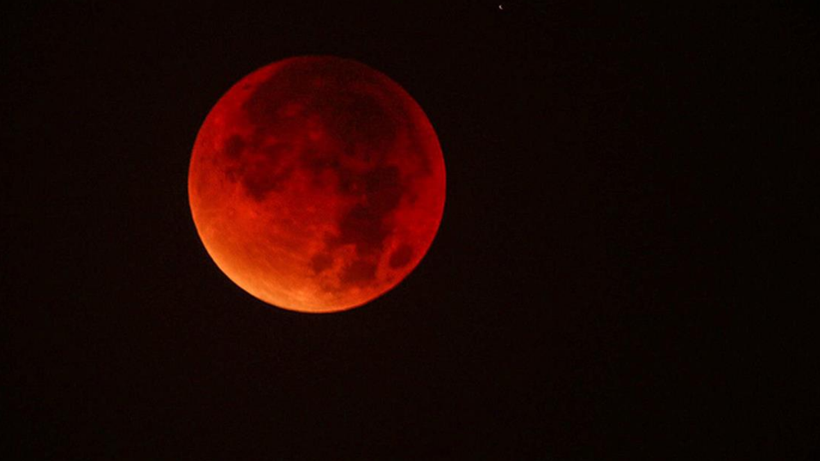 Ay Tutulması ne zaman? Kanlı Ay Tutulması hangi tarihte? Türkiye'den izlenebilecek mi? - Resim: 1