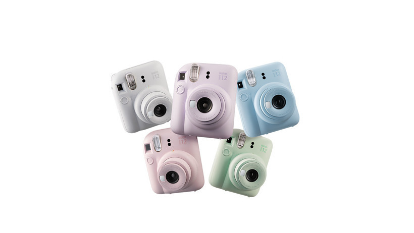 Fujifilm, instax mini 12 fotograf makinesini piyasaya sürdü - Resim : 1