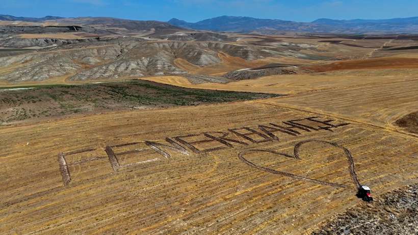 Fenerbahçeli yaratıcı çiftçi Kadıköy'de Ali Koç'un davetlisi oldu - Resim : 1