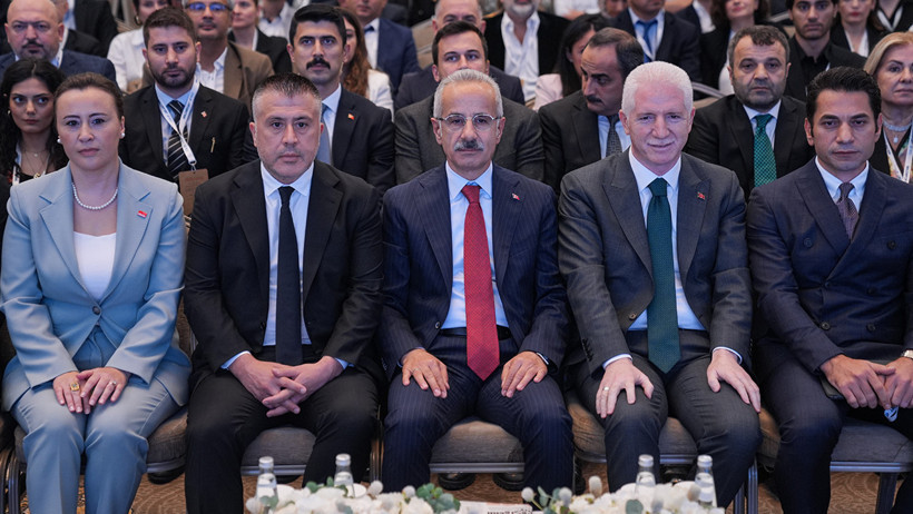 Bakan Uraloğlu DÜNYA’nın ‘Sürdürülebilir Ulaştırma Zirvesi’nde konuştu: Referans olacak - Resim : 3