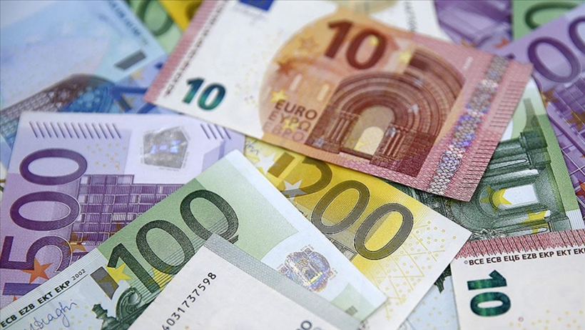 AB'nin ağustos ayı dış ticaret açığı: 1,7 milyar Euro - Resim : 1