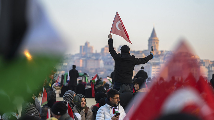 İstanbul'dan dünyaya Gazze mesajı: 'Kimse sanmasın ki Türkiye uyuyor: Hayır biz ayaktayız' - Resim : 4