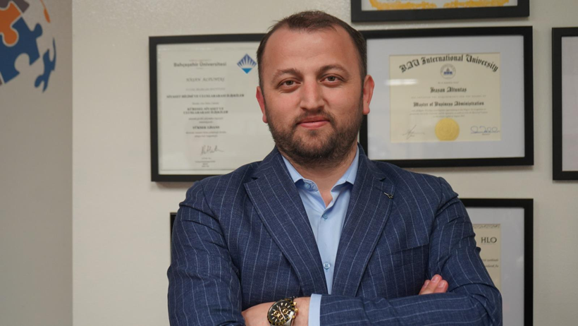 YÖM Okulları’nın öğrencisi Nimes Okçuluk Turnuvası’nda dünya üçüncüsü oldu - Resim : 1