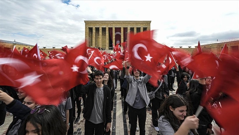 19 Mayıs resmi tatil mi, okul var mı? 19 Mayıs hangi güne denk geliyor? - Resim : 1