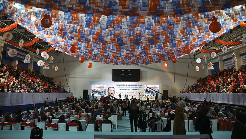 Yıldırım: Bizim çatımızı millet çakmıştır - Resim : 1