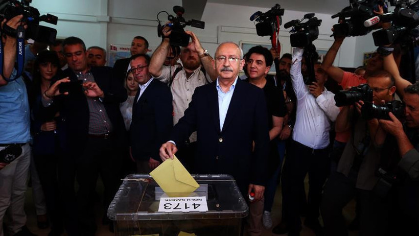 CHP lideri KÄ±lÄ±Ã§daroÄŸlu oyunu kullandÄ±