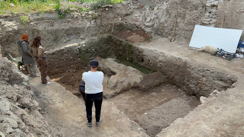 Papa'nın geleceğini açıkladığı İznik'te Hz. İsa döneminden kaldığı iddia edilen mozaik bulundu - Resim : 1