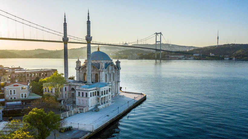 Bakan Ersoy duyurdu: Türkiye, dünya turizminde 4. sıraya yükseldi - Resim : 1