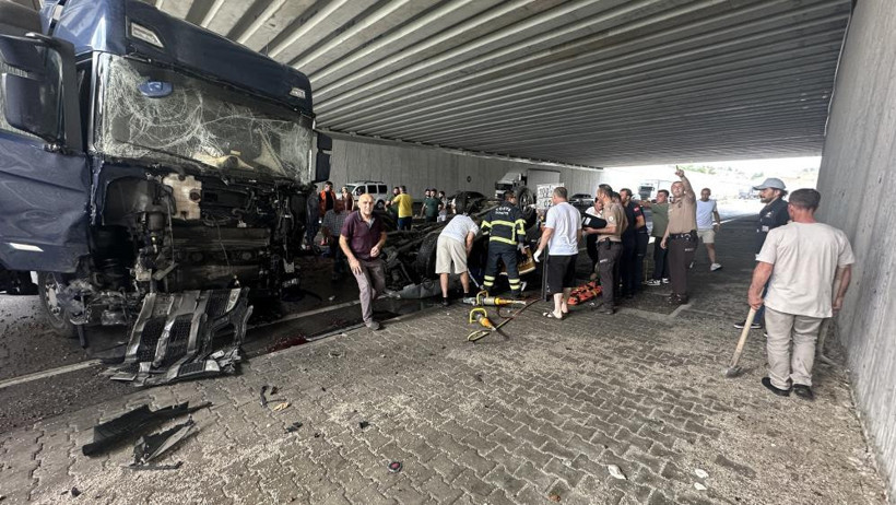 Kastamonu'da korkunç kaza! Çok sayıda ölü ve yaralı var - Resim : 1