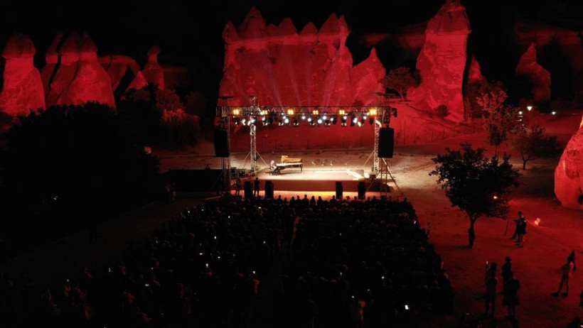 Fazıl Say ve Nakamura Hayato Kapadokya'da aynı sahnede buluştu - Resim : 1